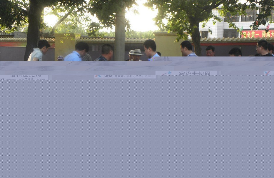 QQ截图20120524104305.jpg