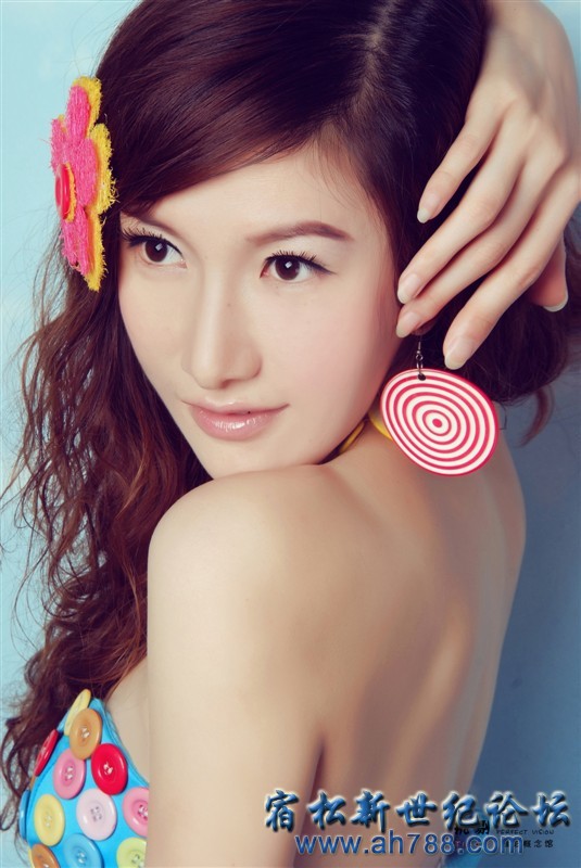 153838qqqloo40cz40hrr6.jpg