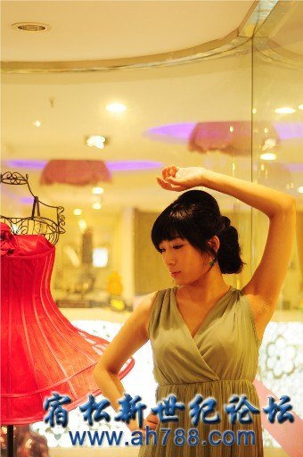 2100512jyf226hrj5ddf5h.jpg