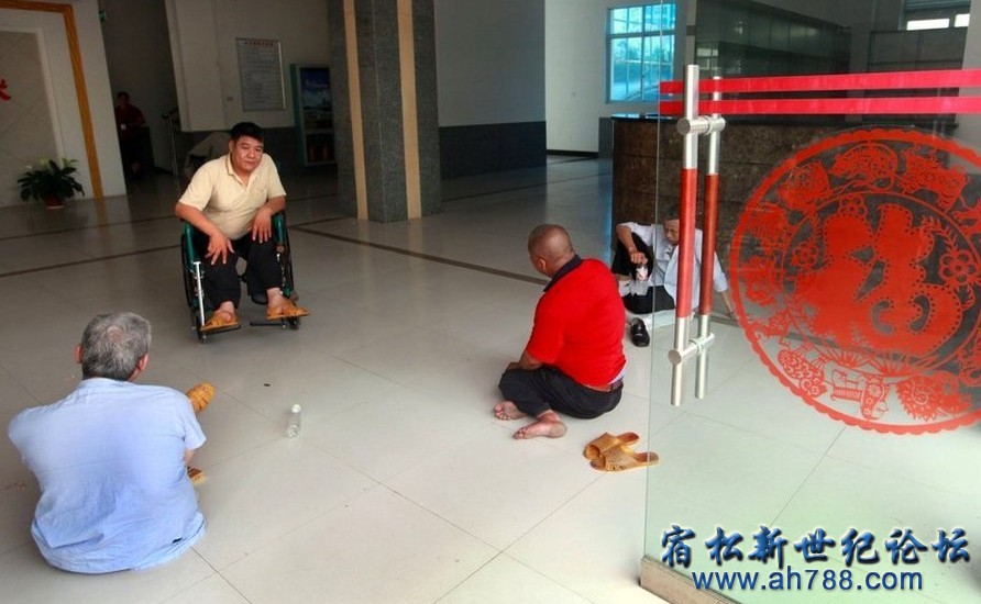 QQ截图20120529084630.jpg