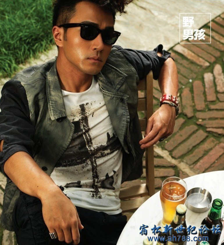 QQ截图20120819102429.jpg