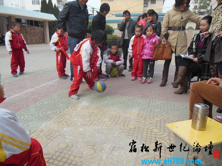 2012实验小学冬季运动会比赛现场照片，宿松新世纪论坛摄24.JPG