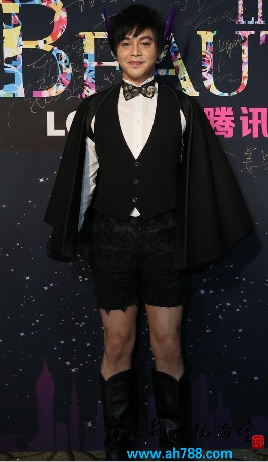 QQ截图20121228125357.jpg