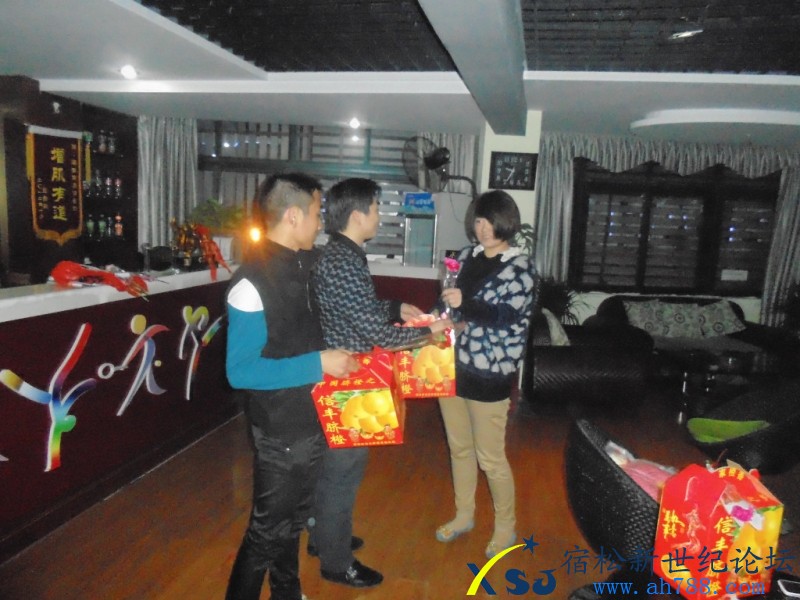 下载 (1).jpg