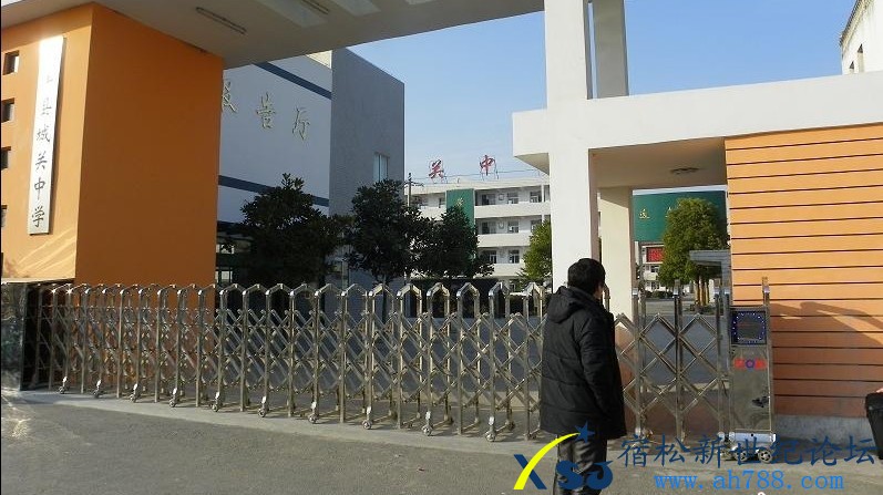 QQ图片20130516084642.jpg