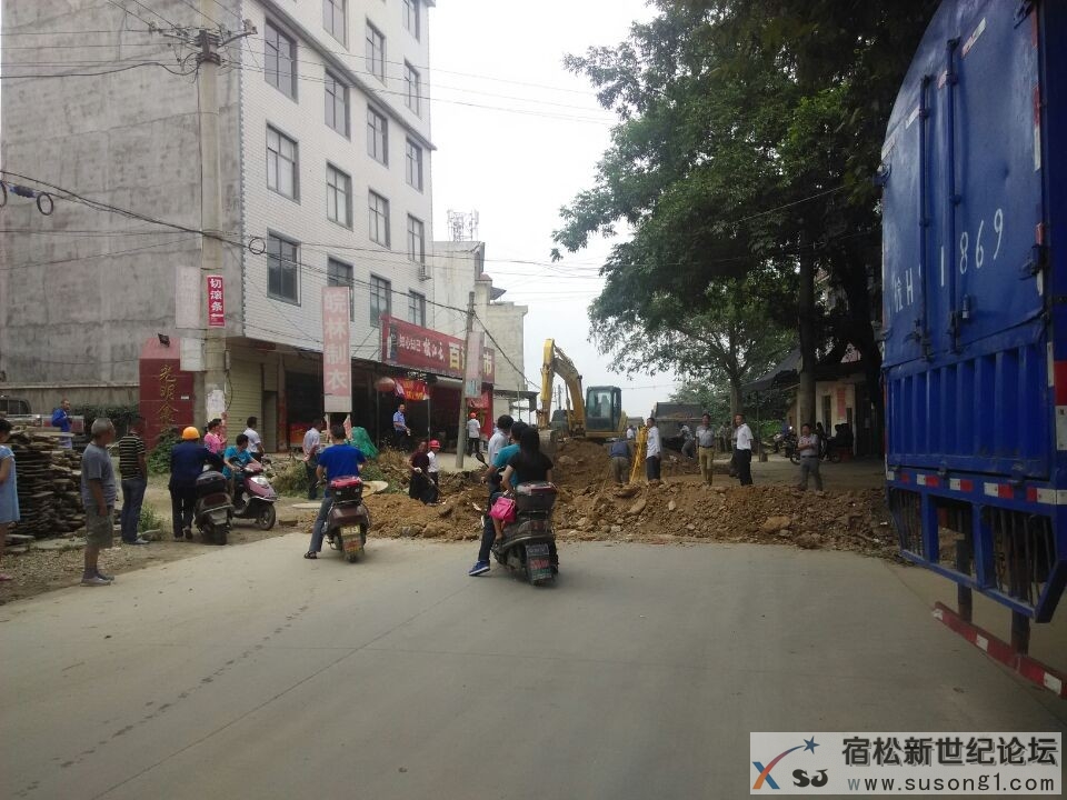 QQ图片20140828072236.jpg