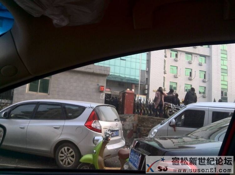 QQ图片20150204094639.jpg