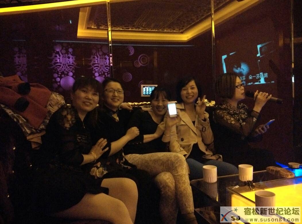 152943b545szeb3bbq4544.jpg