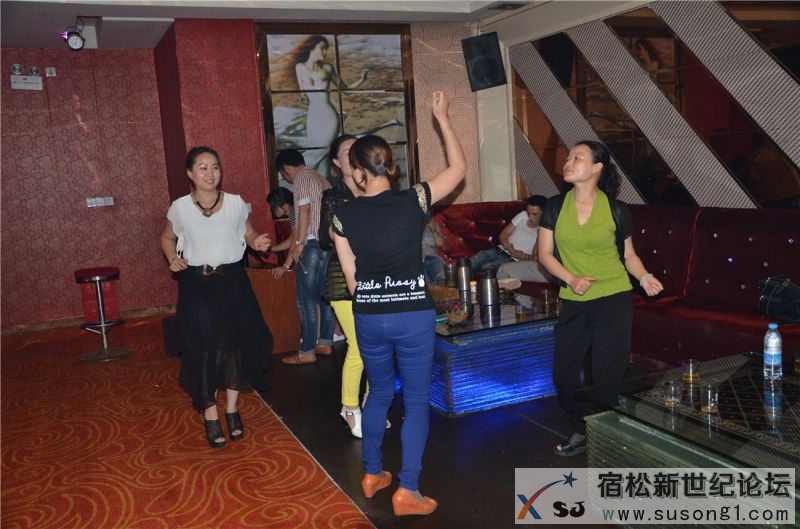 海天丽景KTV宿松新世纪论坛何仁摄18.jpg