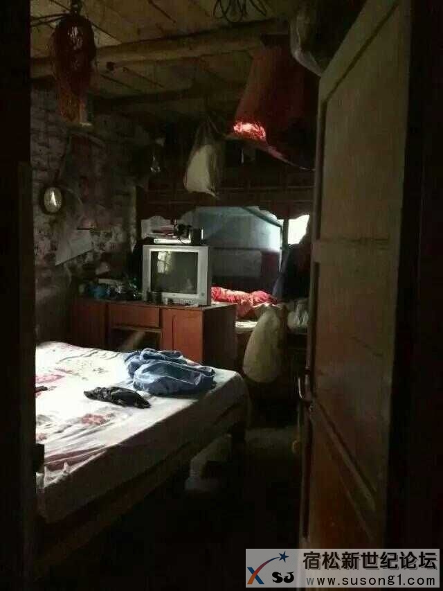 爱心捐助趾凤乡白血病少年李宿先之行
