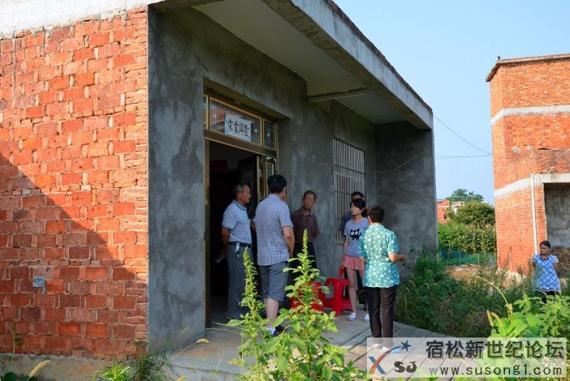 特困生欲弃学务工 爱心画家出手相助 宿松新世纪论坛