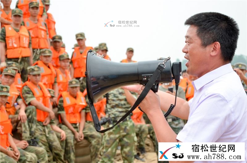 组照：明星圩上响起拥军歌 (6).jpg