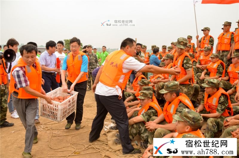 组照：明星圩上响起拥军歌 (7).jpg