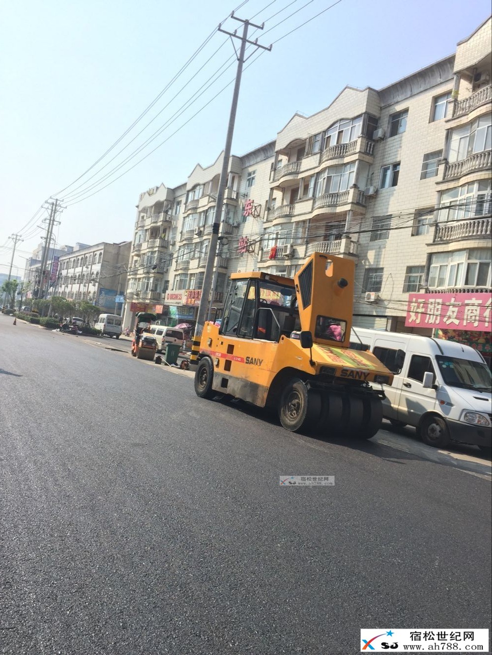 孚玉路沥青3.jpg