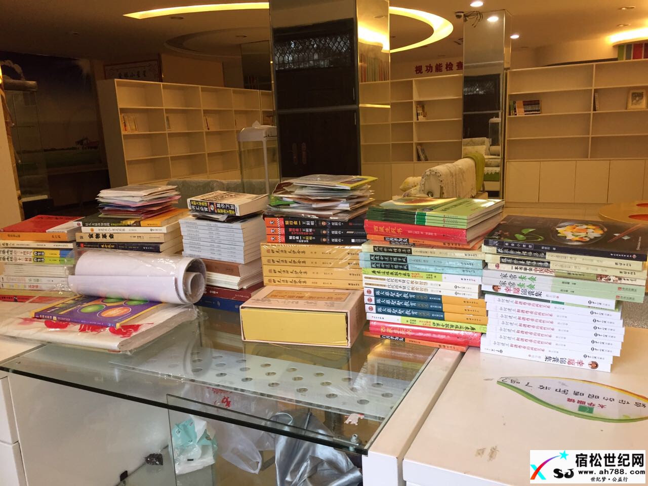 松子书屋又一批爱心书籍进店，招募志愿者周六整理书籍！宿松世纪网