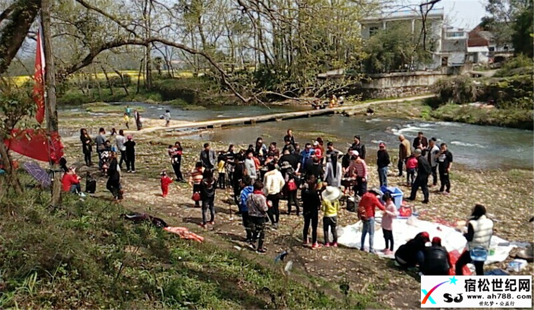 宿松：2017“烧毁心中的冷漠，烤亮公益的焰火”的踏青之旅走进凉亭河宿松世纪网