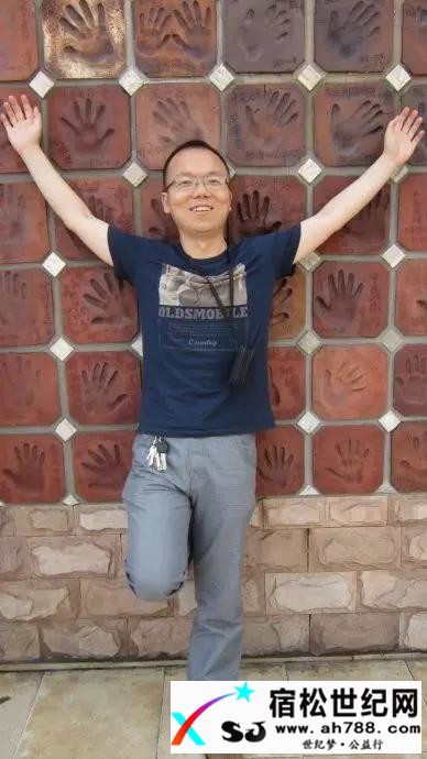 【美文】佛光照耀的草木和辽阔（甘肃 陆承） (1).jpg