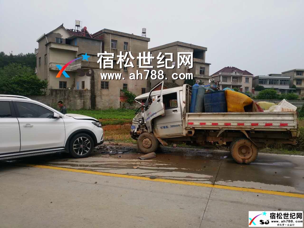 微信图片_20170531184415_副本.jpg