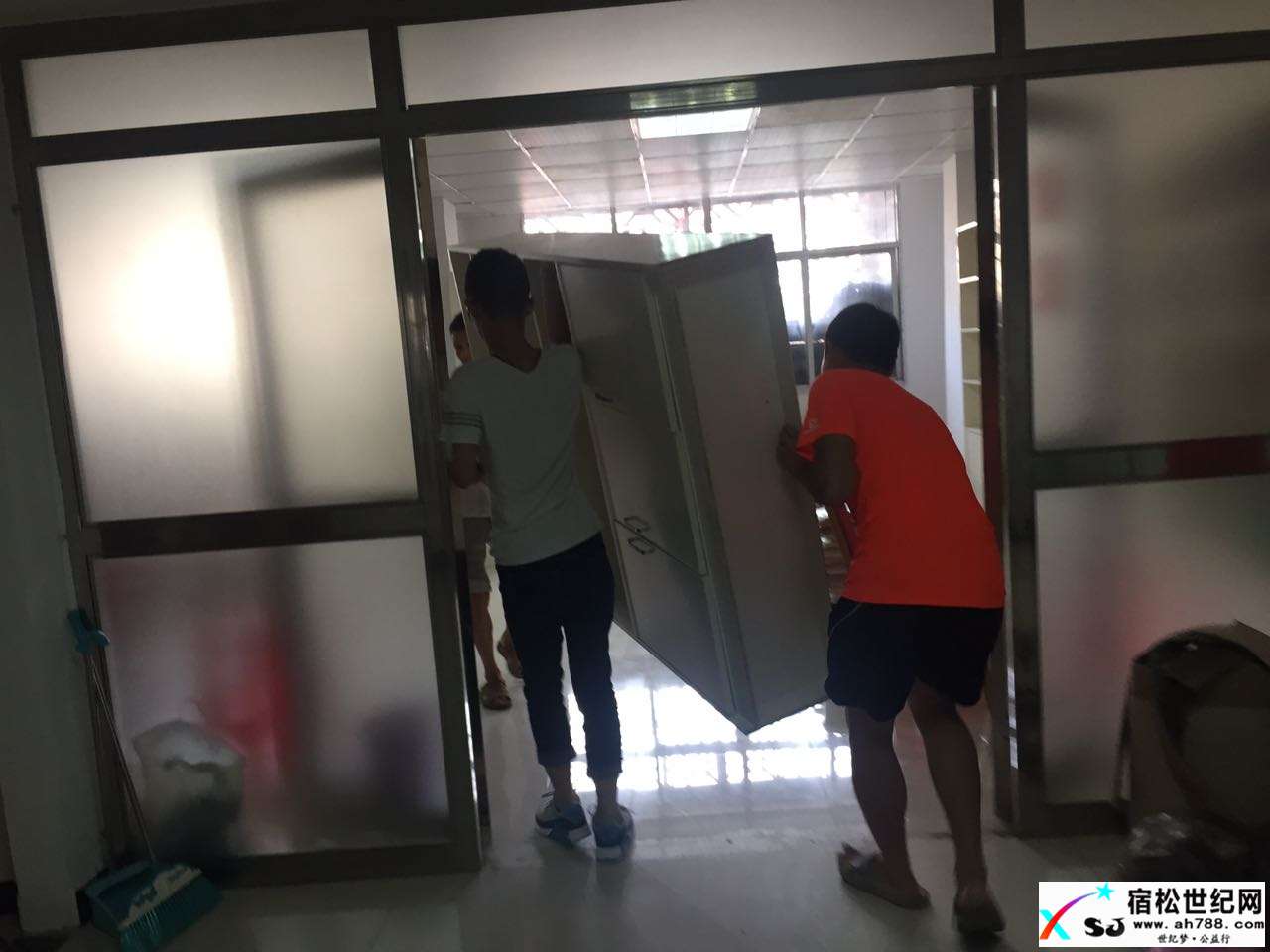 微信图片_20170731004328.jpg