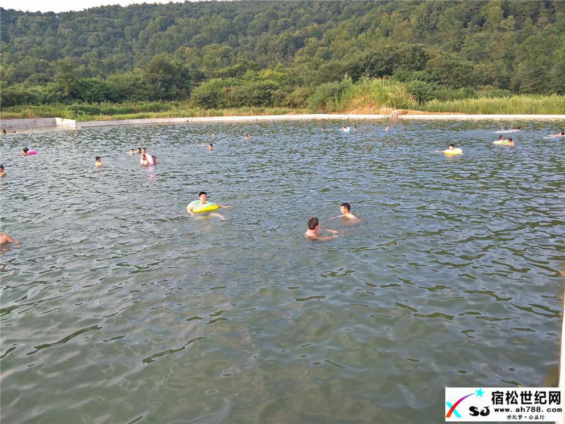 宿松竹林山庄游泳场14.jpg