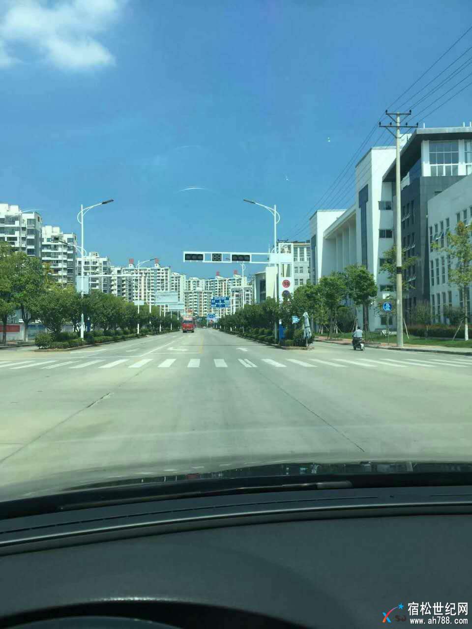微信图片_20170917011946.jpg