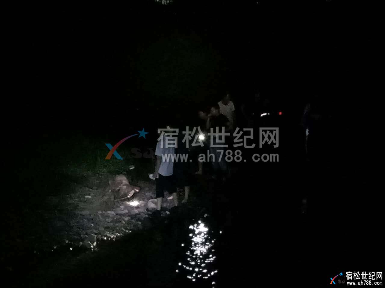 微信图片_20170922195802_副本.jpg