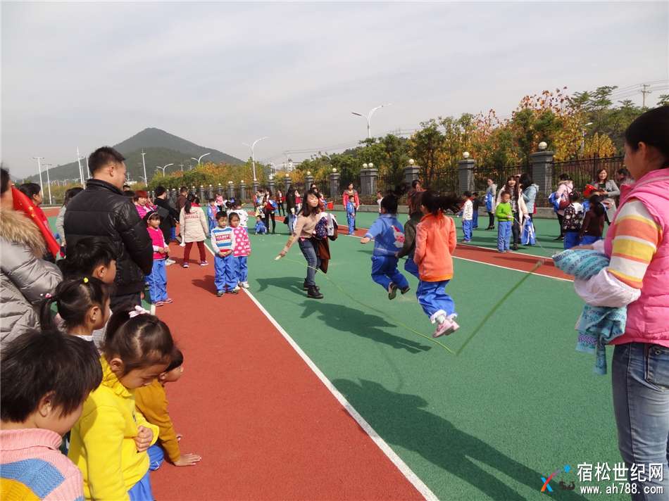 小学部运动会171124 (84)_副本.jpg
