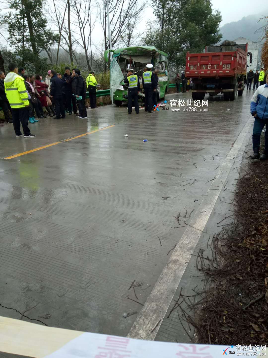 微信图片_20171215143104_副本.jpg