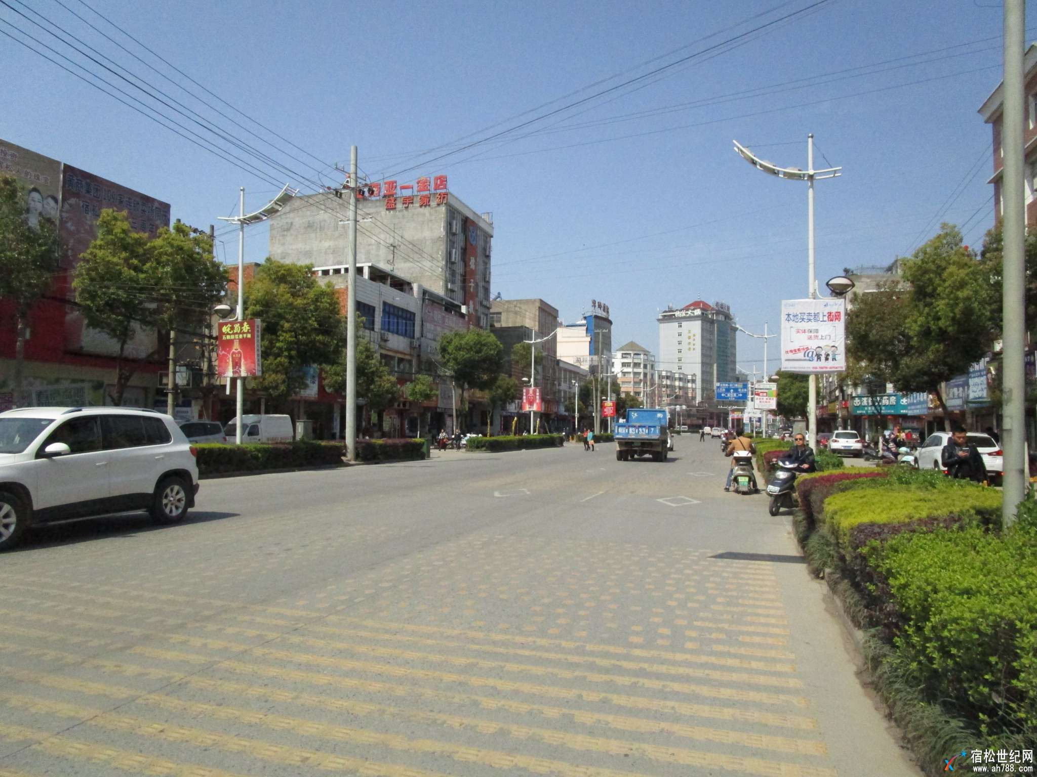 孚玉中路步行街2.JPG