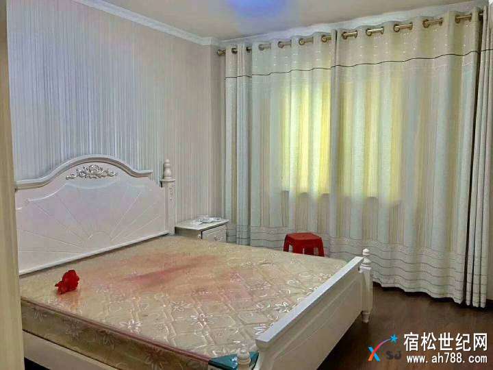 133724p8xvpxuvzjxdgpv4.jpg