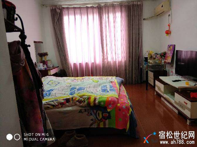 142708uqqdi4diu8rubf53.jpg