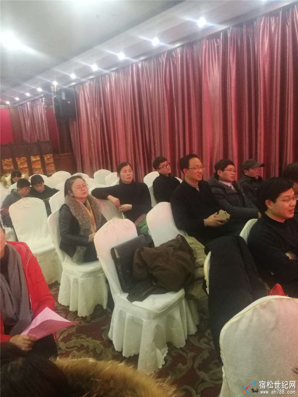 王会光王宇平吴金旺在安瑞十二楼.jpg