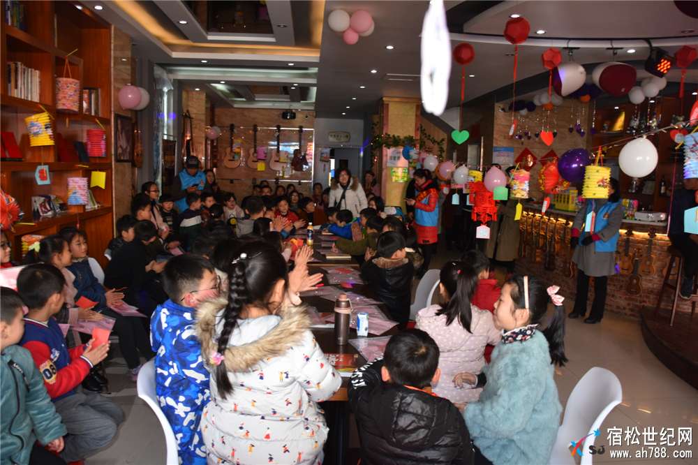 现场互动，宿松首届元宵花灯喜乐会 (8).jpg