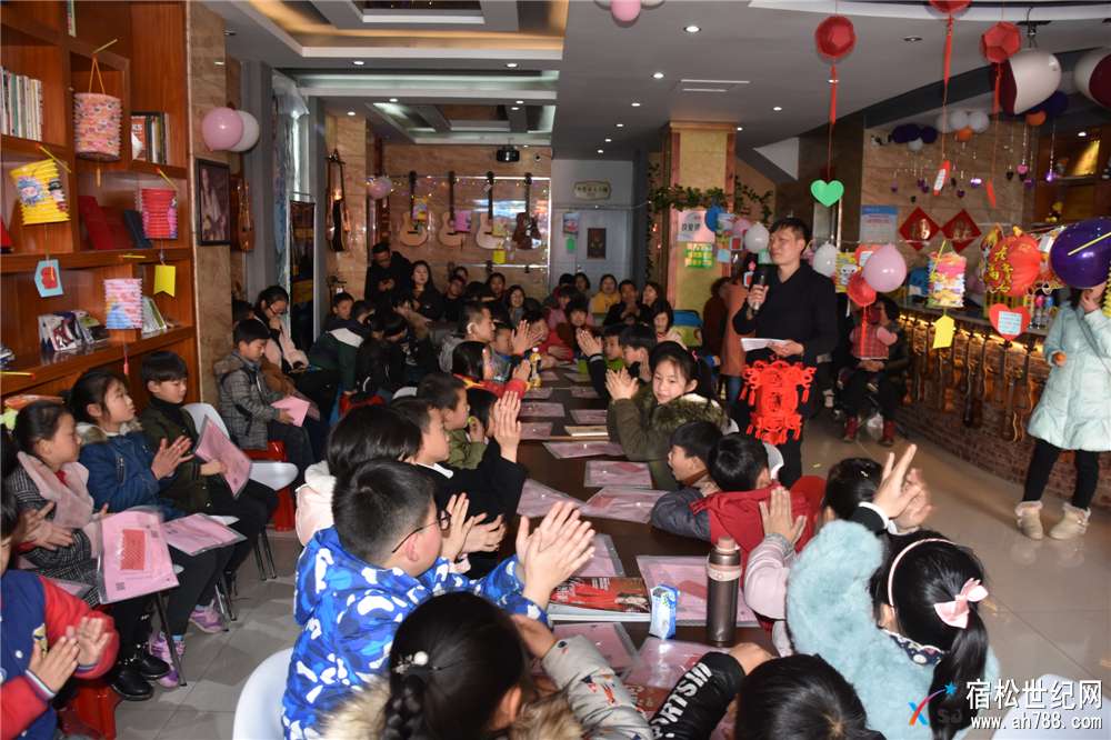 猜灯谜，宿松首届元宵花灯喜乐会 (19).jpg