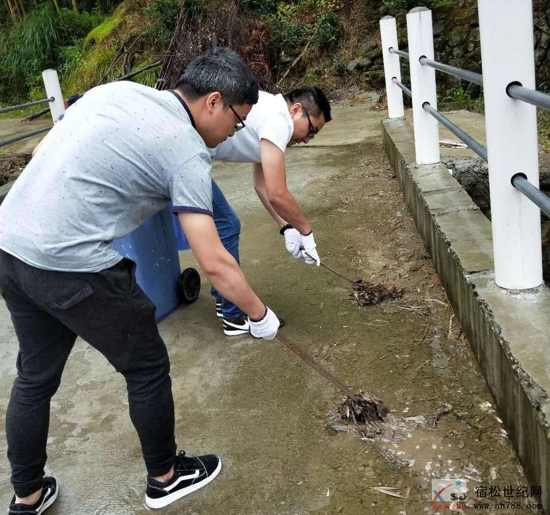 微信图片_20180620194309 - 副本.jpg