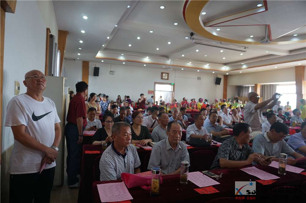 诗词吟唱会观众.jpg