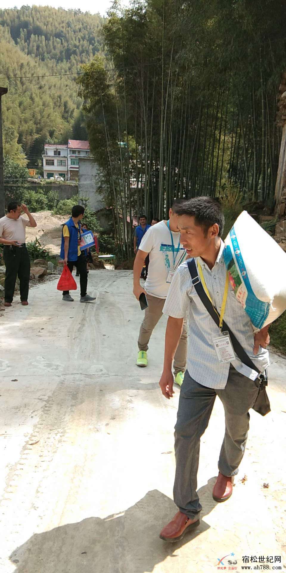 微信图片_20180926221223.jpg