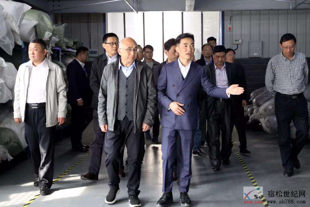 红爱3.jpg