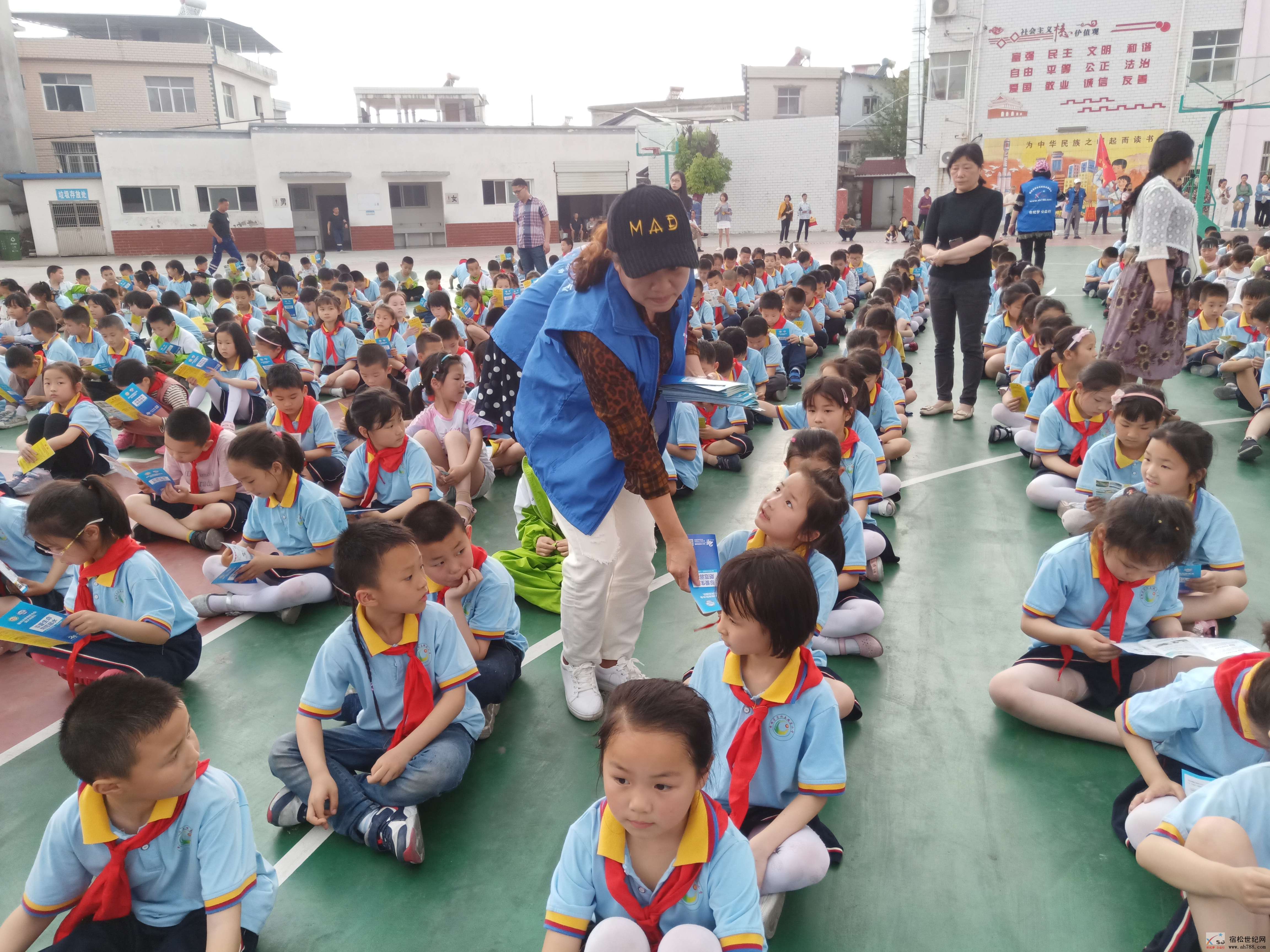 微信图片_20190518093354.jpg