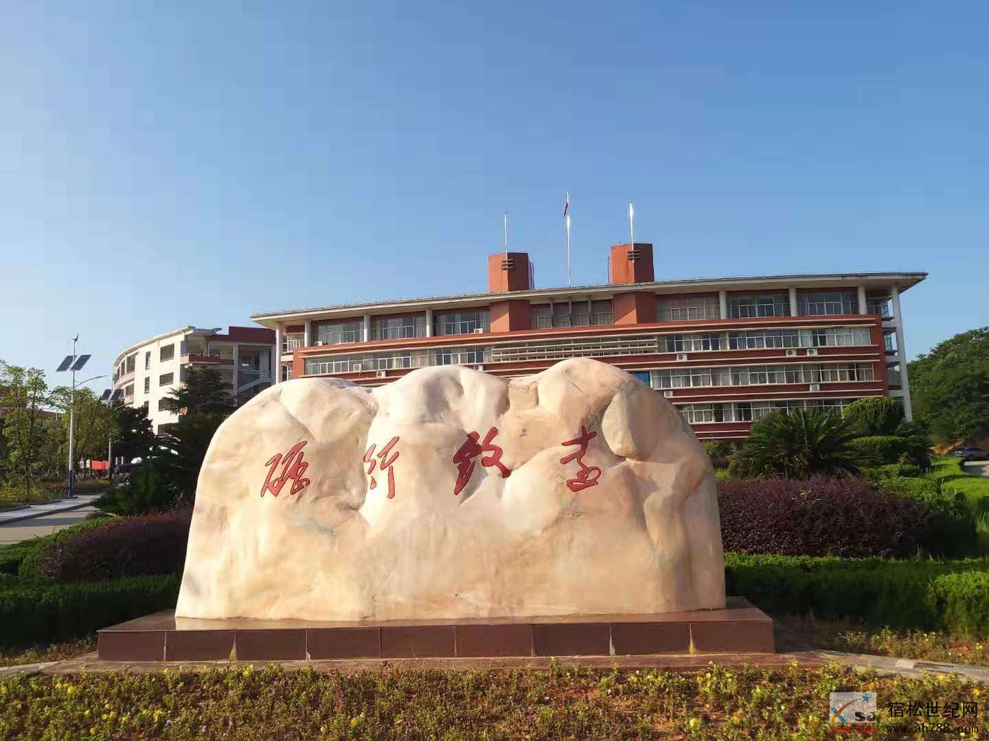 微信图片_20190716110440.jpg