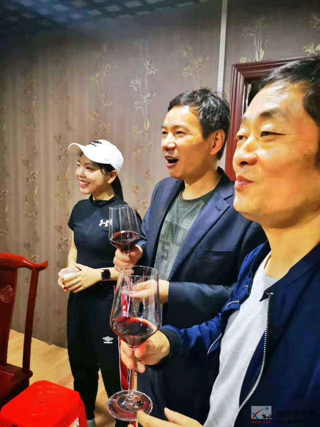 微信图片_2019101222365510.jpg
