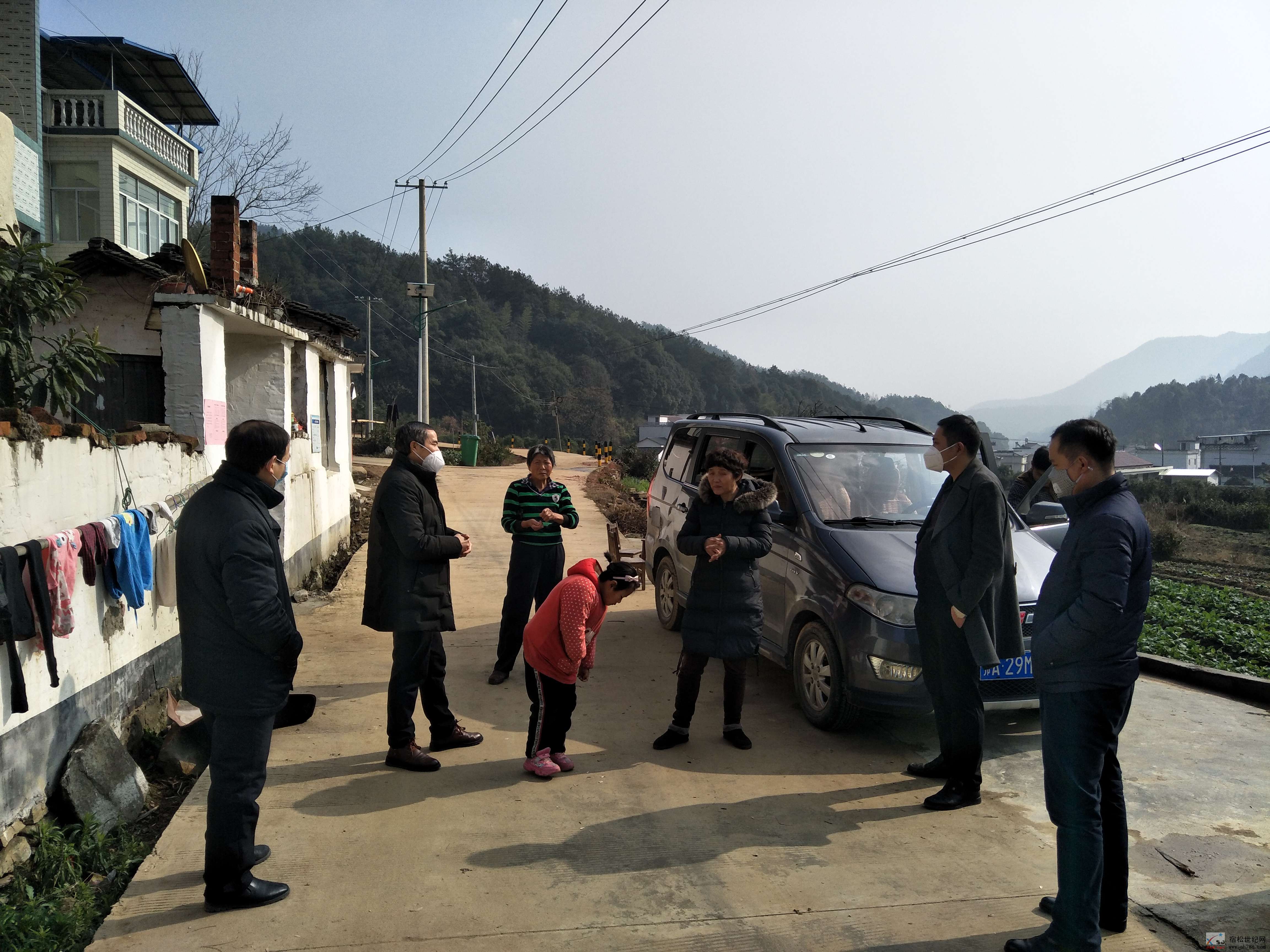 趾凤乡团林村深入走访湖北返乡人员 (5).jpg