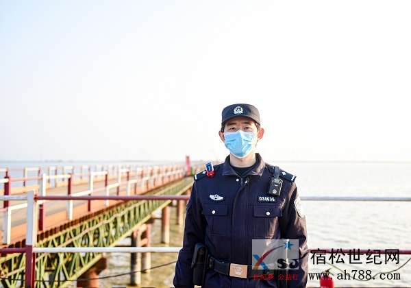 尹睿：越“吃劲”越带劲的社区民警 (1).JPG