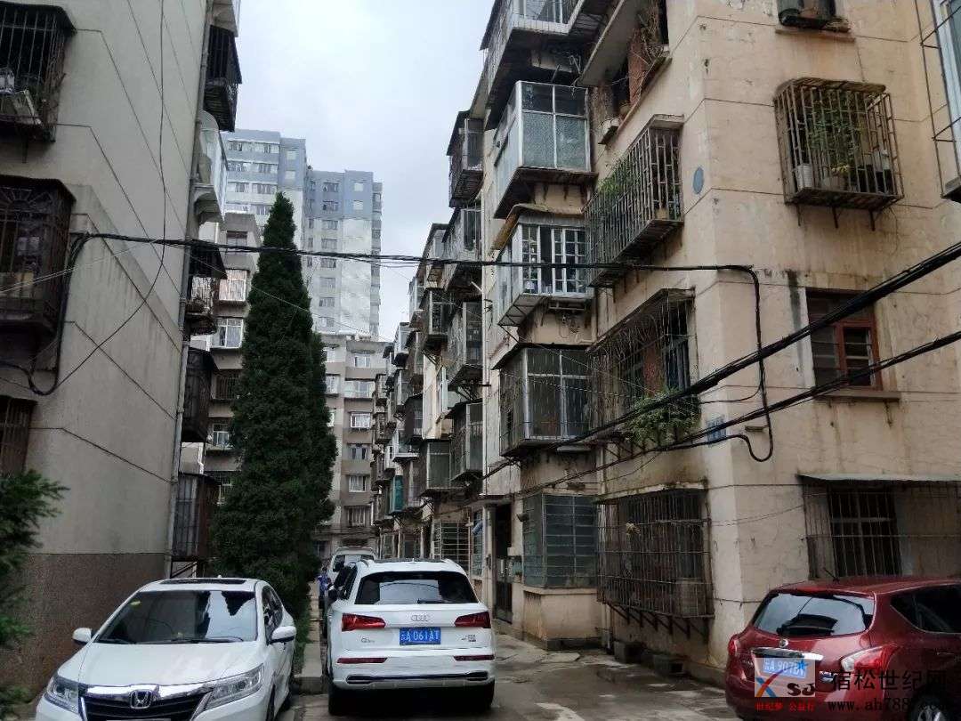 891.jpg