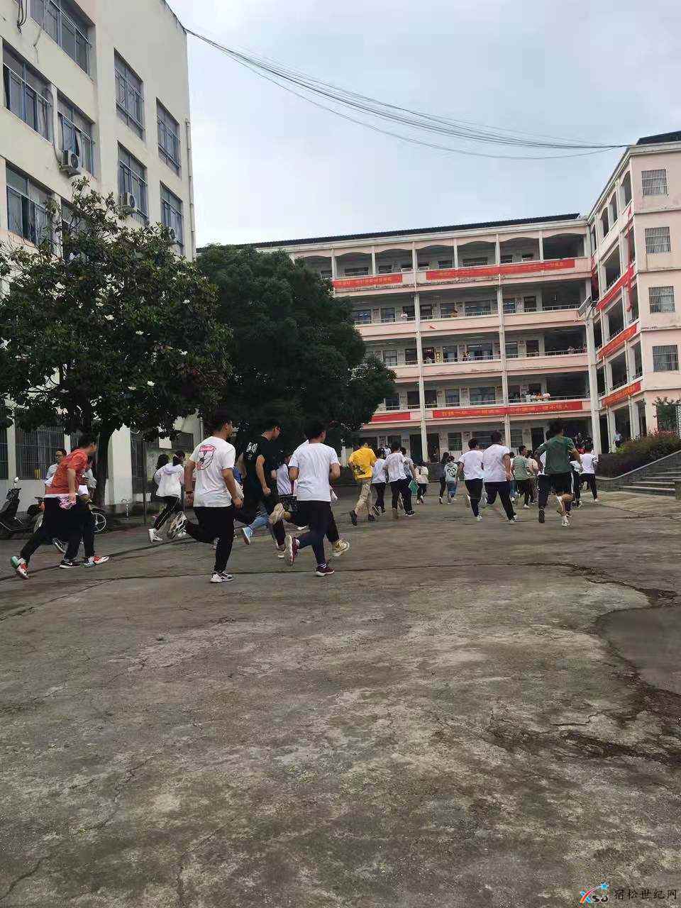 微信图片_20210516112229.jpg