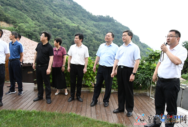 陆应平率党政代表团赴潜山市考察学习 (5).png