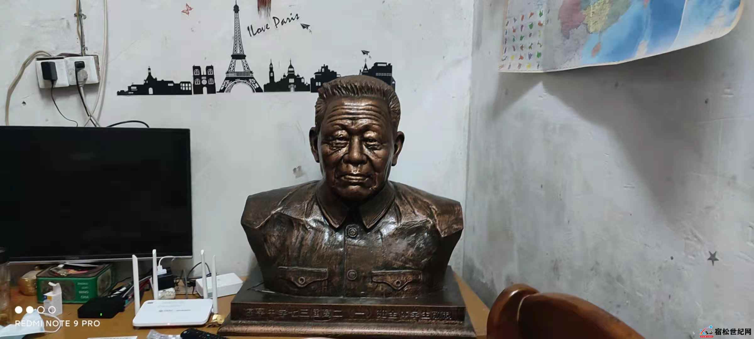 夏钧安老师铜像1.jpg